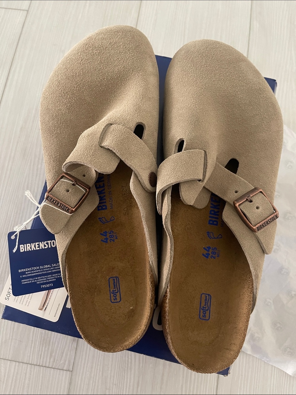 Birkenstock Boston Clogs Suede with Buckle Taupe